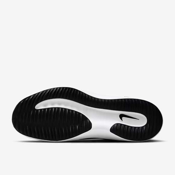 nike react ace tour - Picture 2 of 9